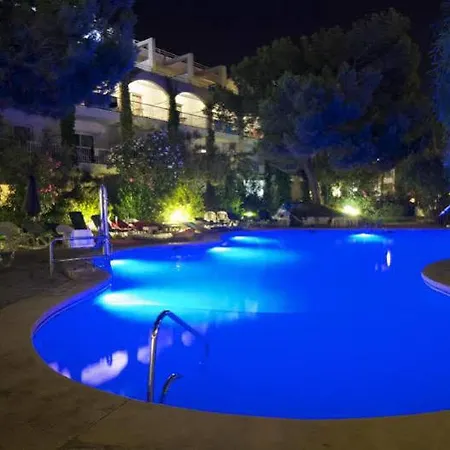 Houm Nets - Adults Only Hotel 2*